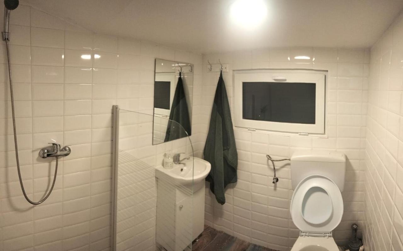 Doi Iepuri Apartamento Azuga Exterior foto